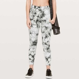 Lululemon Wunder Under Hi-Rise 7/8 Tight Dual Shibori Antique White Cement Grey